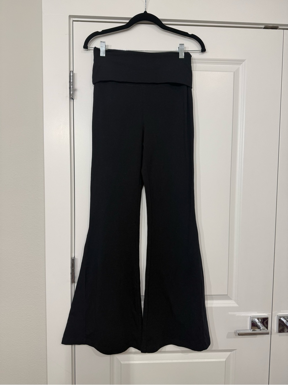 Aerie Black High-Waist Foldover Flare leggings
